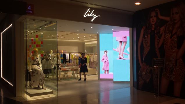 Shanghai people's Square to Volkswagen LiLy shop